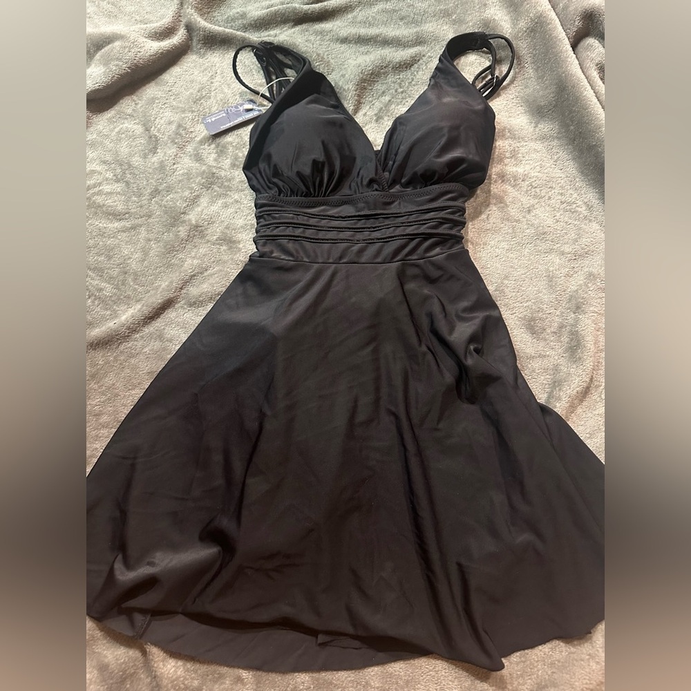 Summermae one piece  black swimsuit sz large nwt